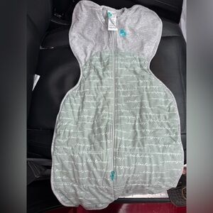 Love to Dream medium swaddle